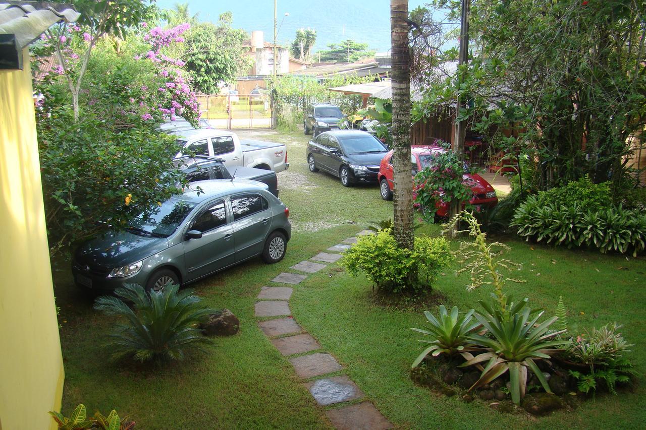 Chales Schilder * Ubatuba