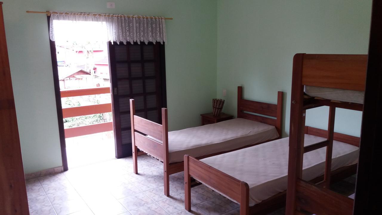 Chales Schilder * Ubatuba